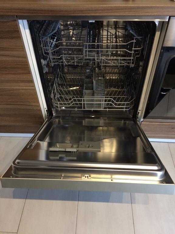 Apartmani Mane โตรกีร์ ภายนอก รูปภาพ